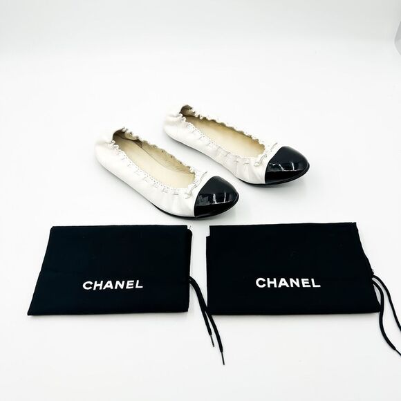 Chanel CC Cap Toe Ballet Bow Flats Leather - Picture 1 of 13